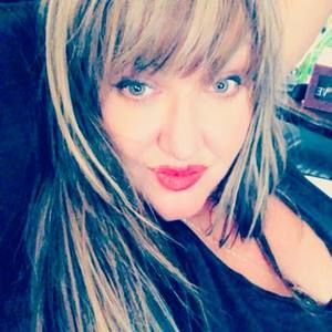 Meet your Posher, Lisa marie